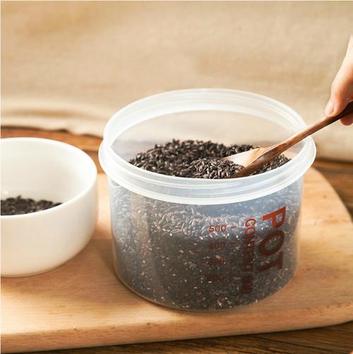 可叠加杂粮储物罐厨房有盖塑料密封罐奶粉零食收纳盒食品储物罐子